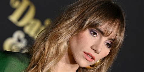 Suki Waterhouse looks incredible in new naked picture